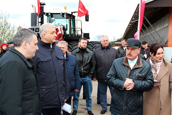 Весна в поле зовет