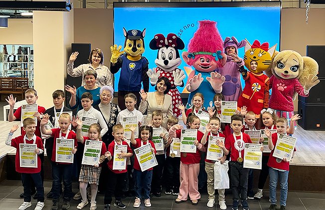 В Курской области наградили самых юных профессионалов