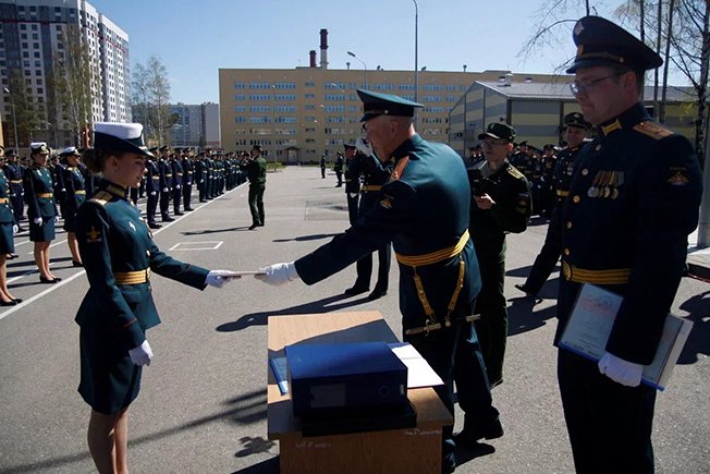 Есть такая профессия – Родину защищать!