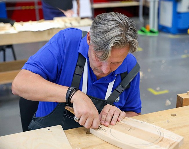 Курянин Дмитрий Бобинец представит регион в финале чемпионата «Абилимпикс» в Москве